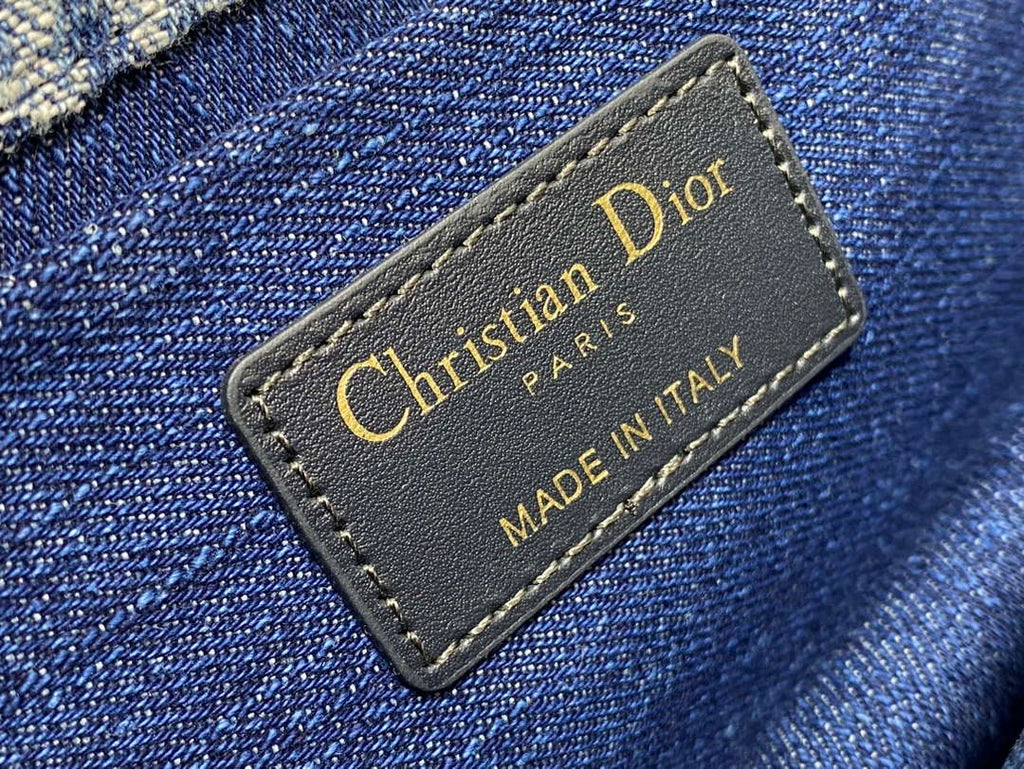 Dior M9334 30 Montaigne East-West Bag with Chain Bag with Chain Blue Denim Dior Oblique Jacquard M2027