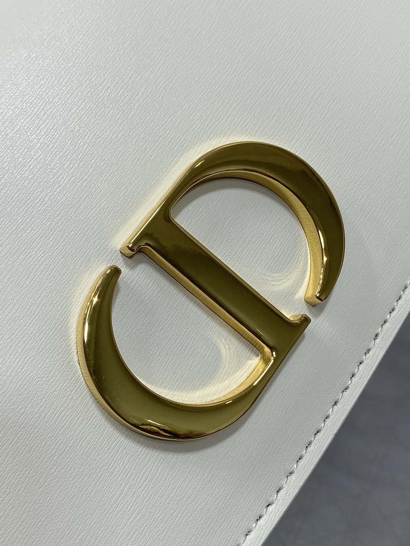 Dior M9370 Small 30 Montaigne Avenue Top Handle Bag White Ribbed Calfskin