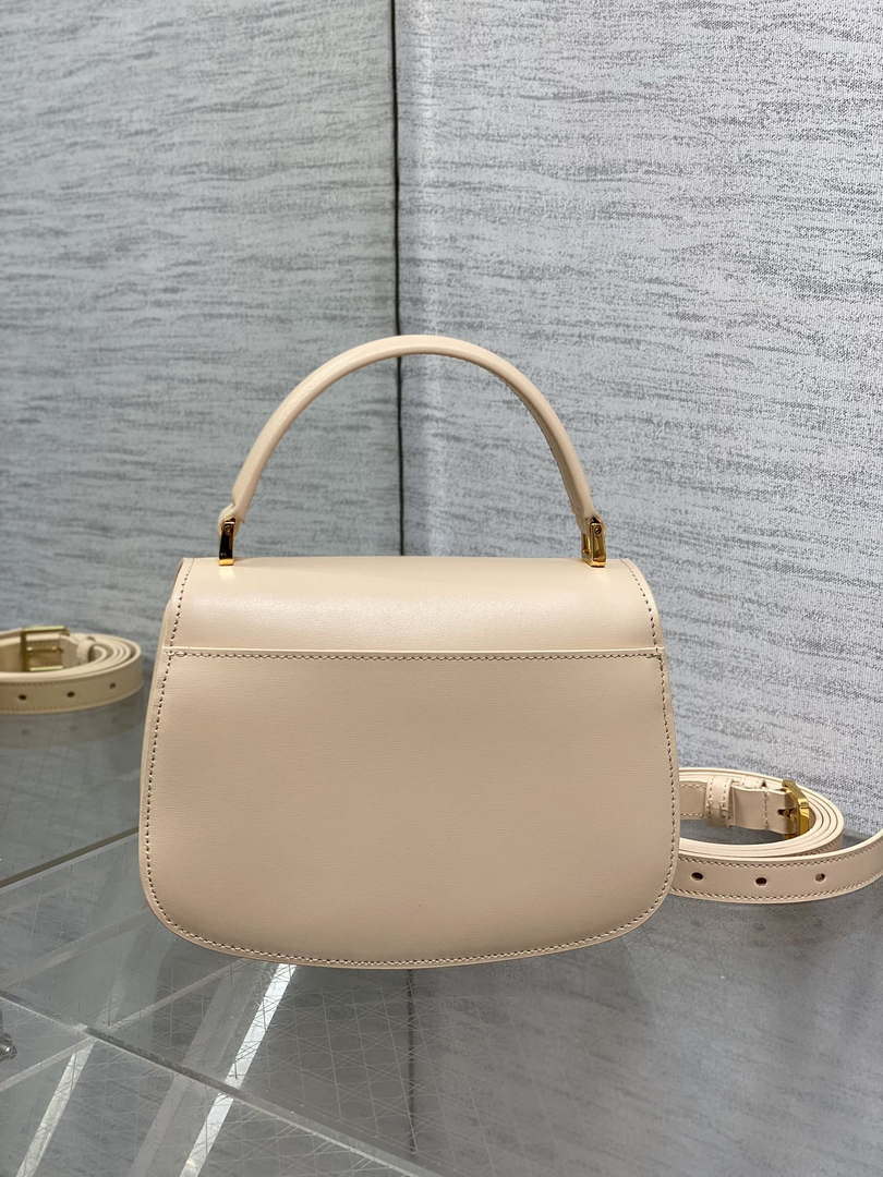 Dior M9371 Medium 30 Montaigne Avenue Top Handle Bag Apricot Ribbed Calfskin