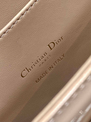 Dior M9371 Medium 30 Montaigne Avenue Top Handle Bag Light Pink Patent leather - Default Title - View 9