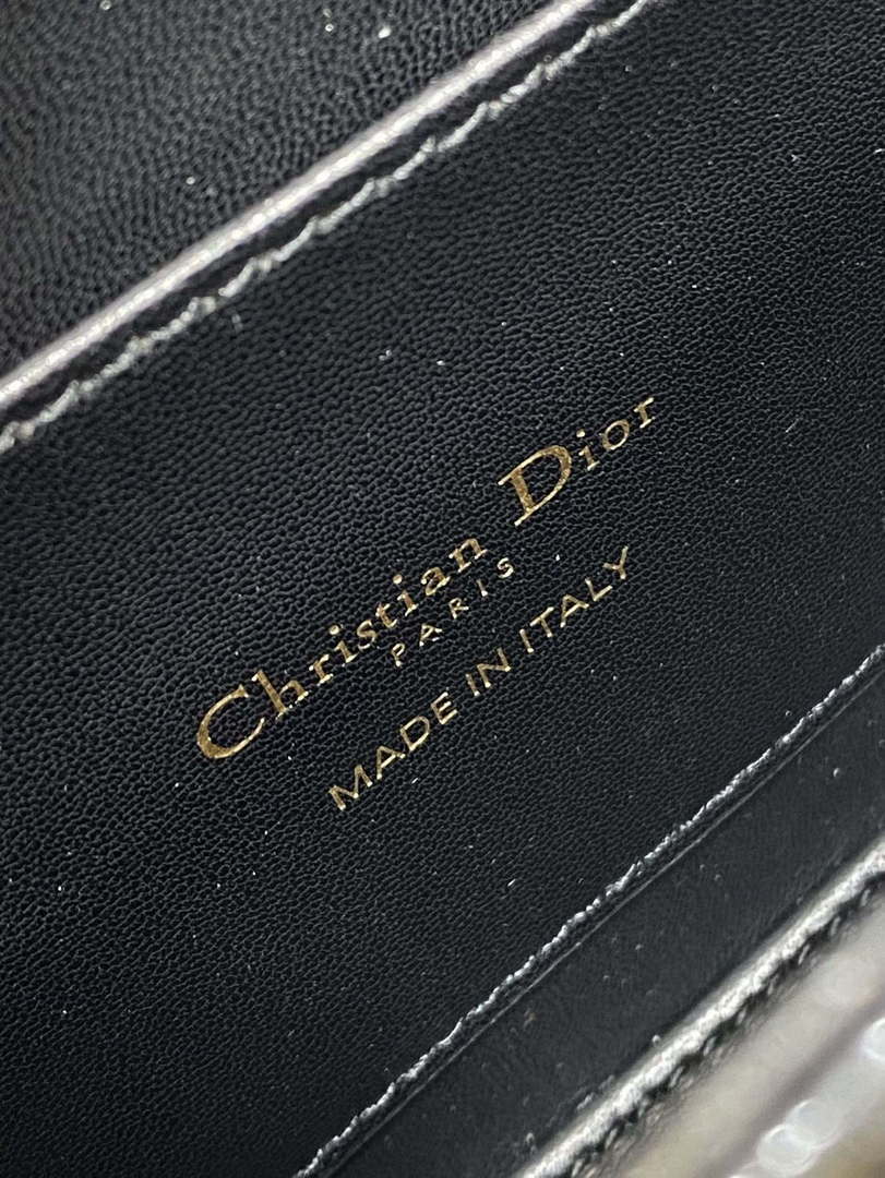 Dior M9371 Medium 30 Montaigne Avenue Top Handle Bag Black Patent leather