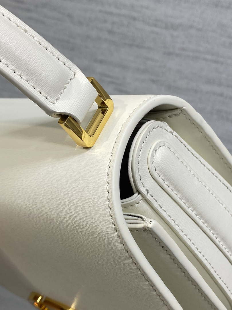 Dior M9371 Medium 30 Montaigne Avenue Top Handle Bag Beige Ribbed Calfskin