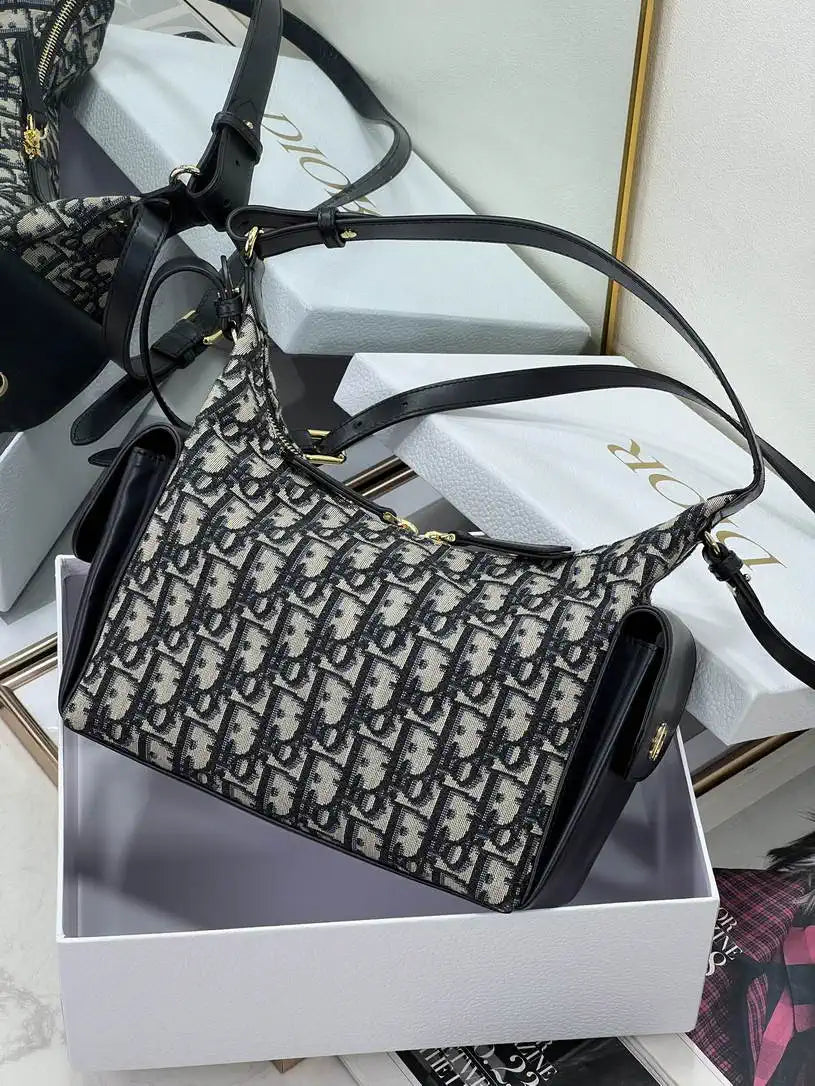 Dior Medium D-Dream Bag M6323 Blue Dior Oblique Jacquard and Smooth Calfskin