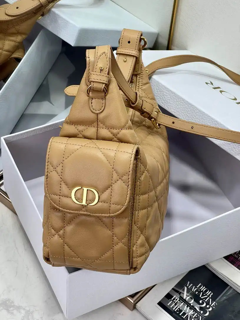 Dior Medium D-Dream Bag M6323 Caramel Macrocannage Lambskin