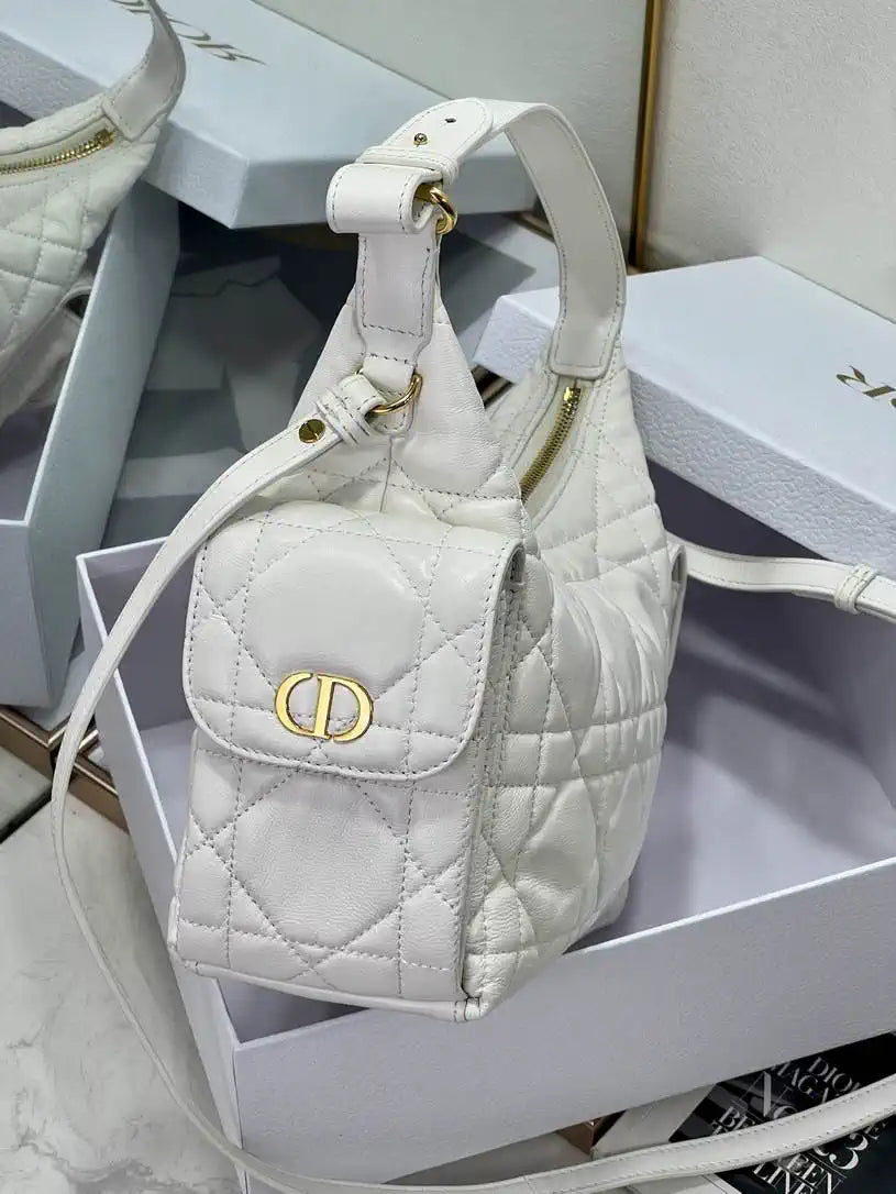 Dior Medium D-Dream Bag M6323 White Macrocannage Lambskin
