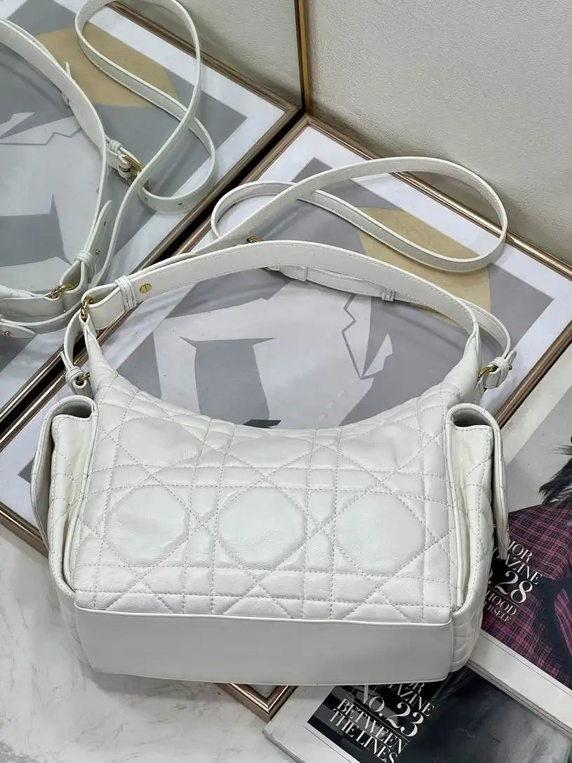 Dior Medium D-Dream Bag M6323 White Macrocannage Lambskin
