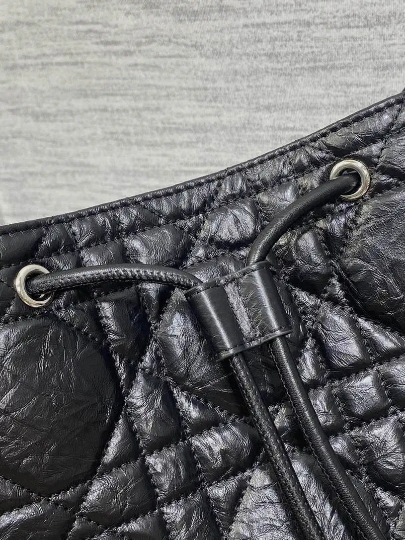Dior Medium D-Motion Bag M2852 Black Macrocannage Crinkled Calfskin