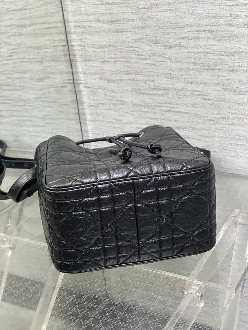 Dior Medium D-Motion Bag M2852 Black Macrocannage Crinkled Calfskin