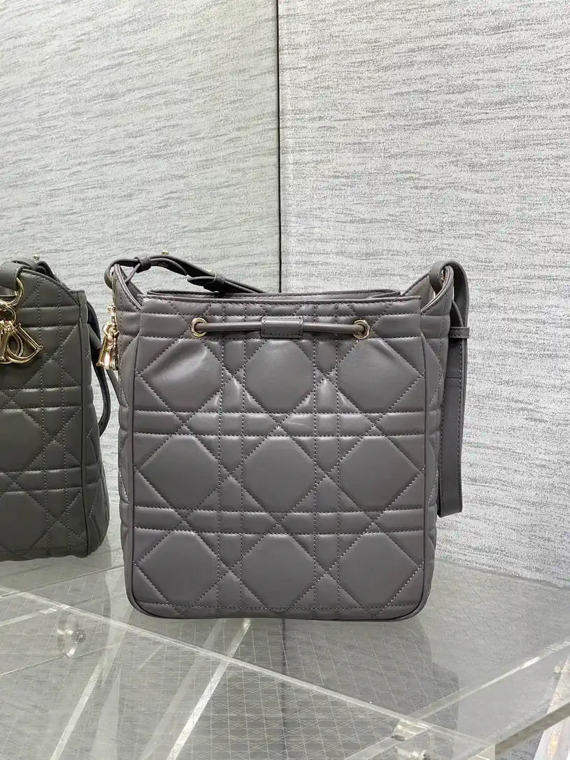 Dior Medium D-Motion Bag M2852 Gray Macrocannage Lambskin