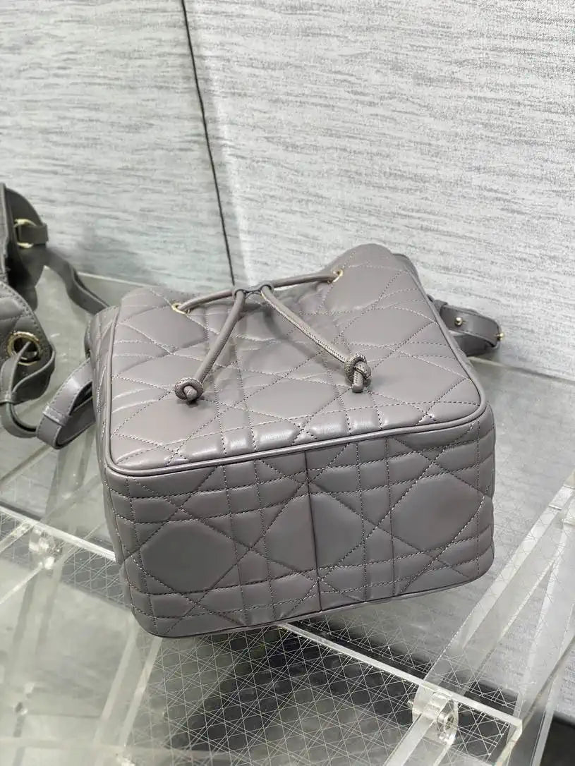 Dior Medium D-Motion Bag M2852 Gray Macrocannage Lambskin