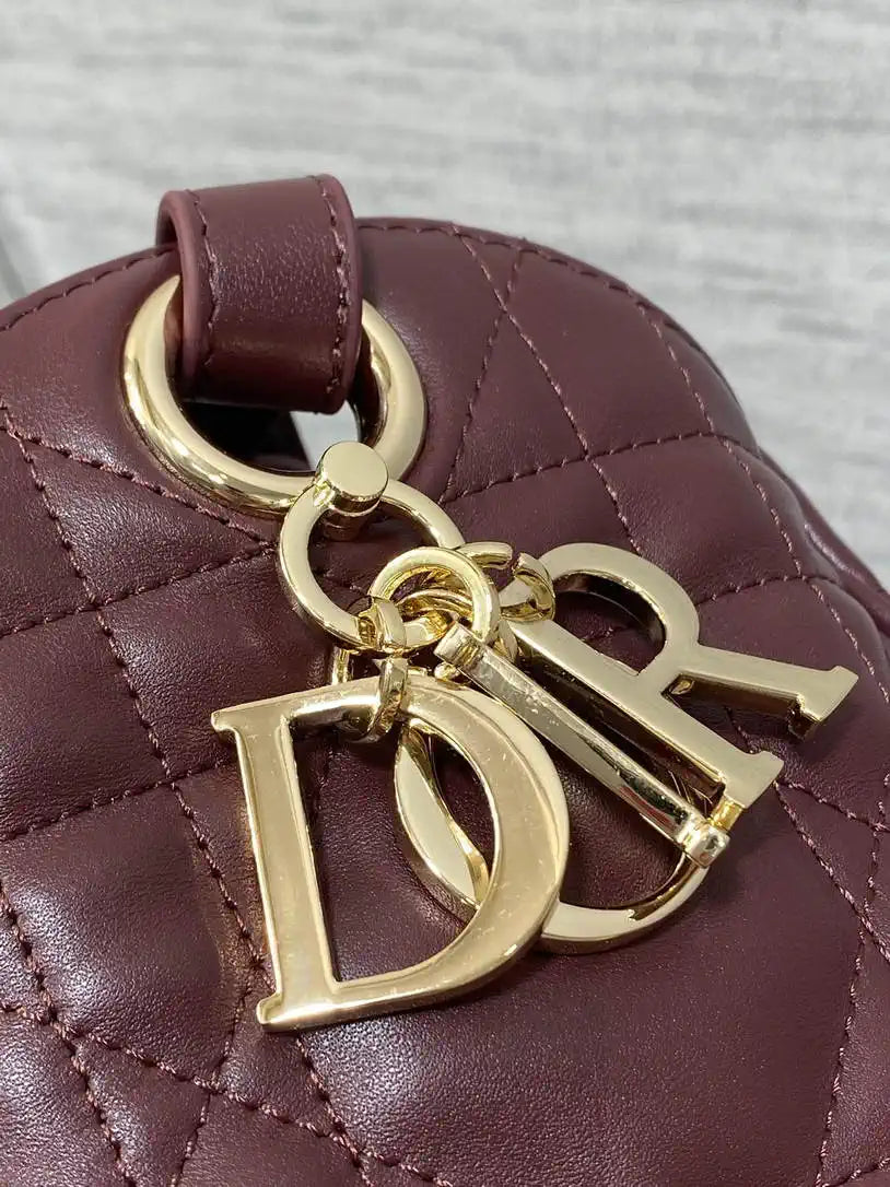 Dior Medium D-Motion Bag M2852 Wine Red Macrocannage Lambskin