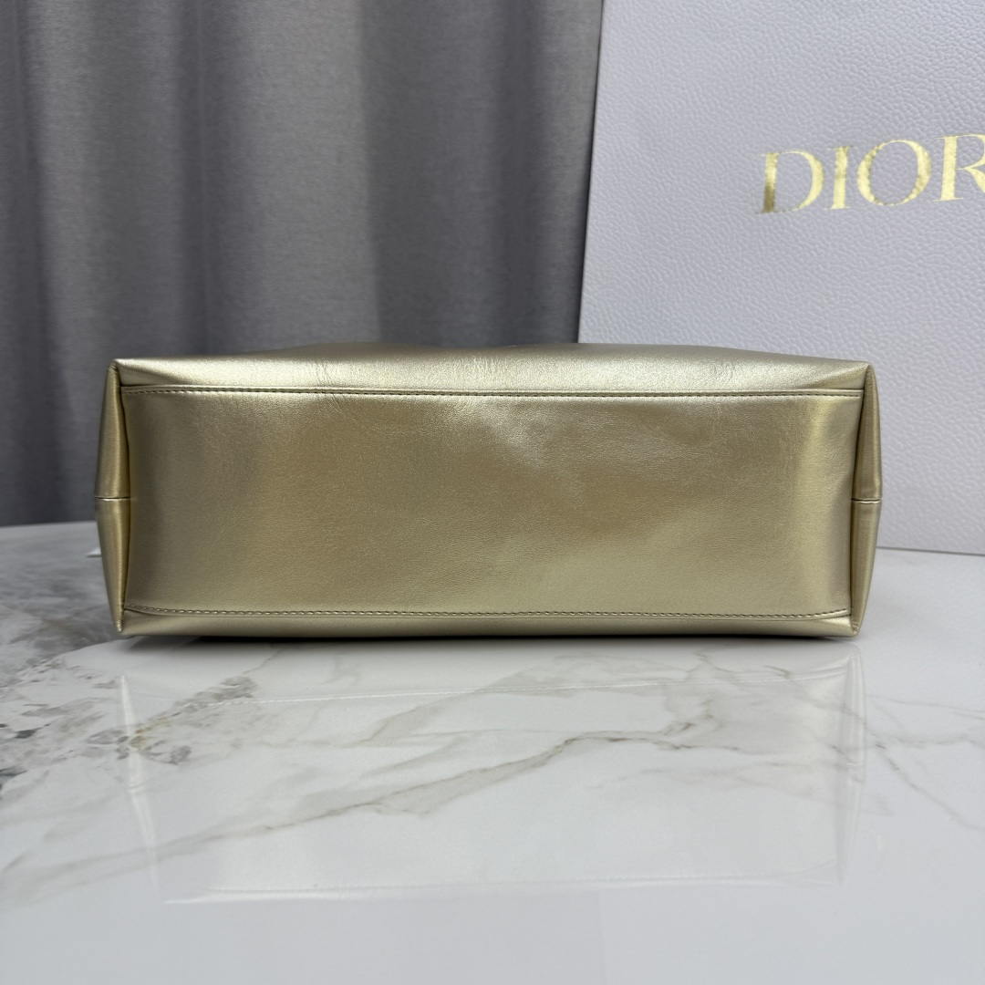 Dior Medium Dior Bow Bag M0714OUQO_M900 Gold Lambskin