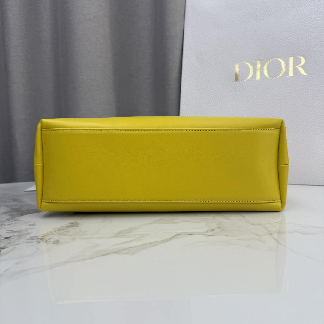 Dior Medium Dior Bow Bag M0714OUQO_M900 Yellow Lambskin