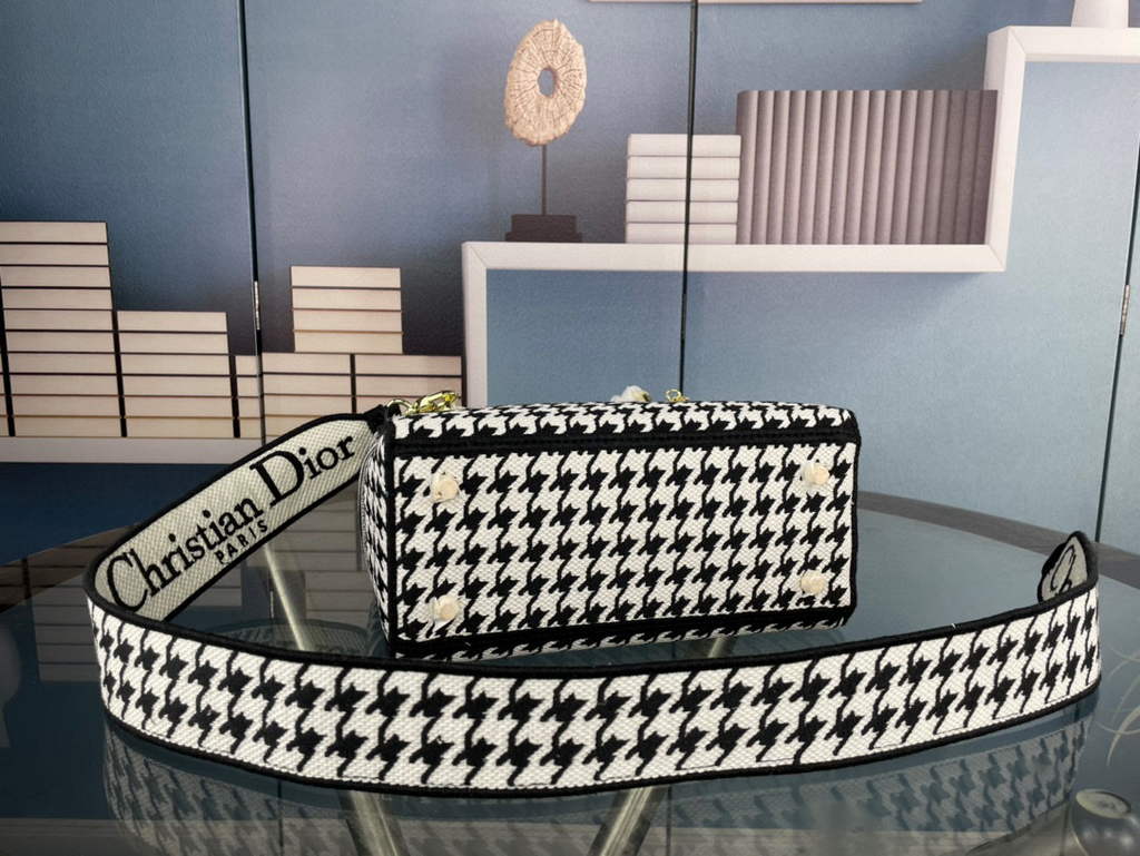 Dior Medium Lady D-Life Bag M0565 Butterfly Embroidery Black and White