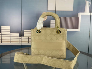 Dior M0565 Medium Lady D-Life Bag Cannage Embroidery Light Yellow - Default Title - View 3