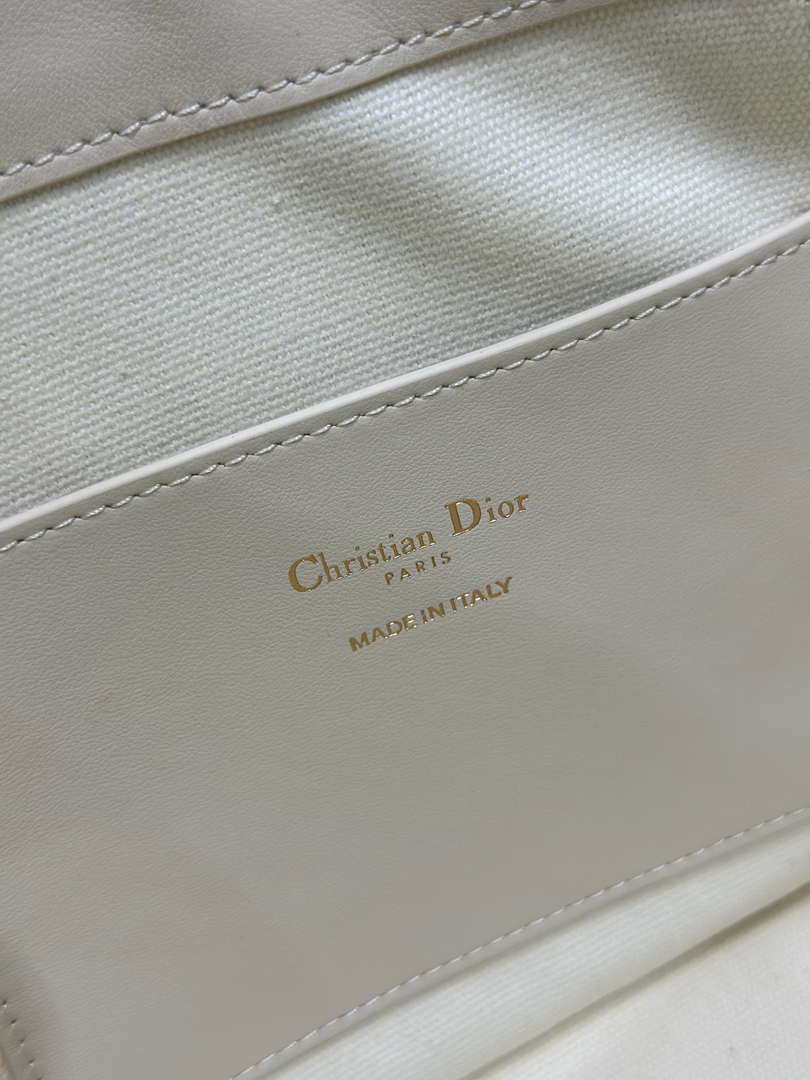Dior Medium Signature Bucket Bag Blue Dior Oblique Chambray with Raffia Effect and Light Biscuit Smooth Calfskin - Default Title - View 10