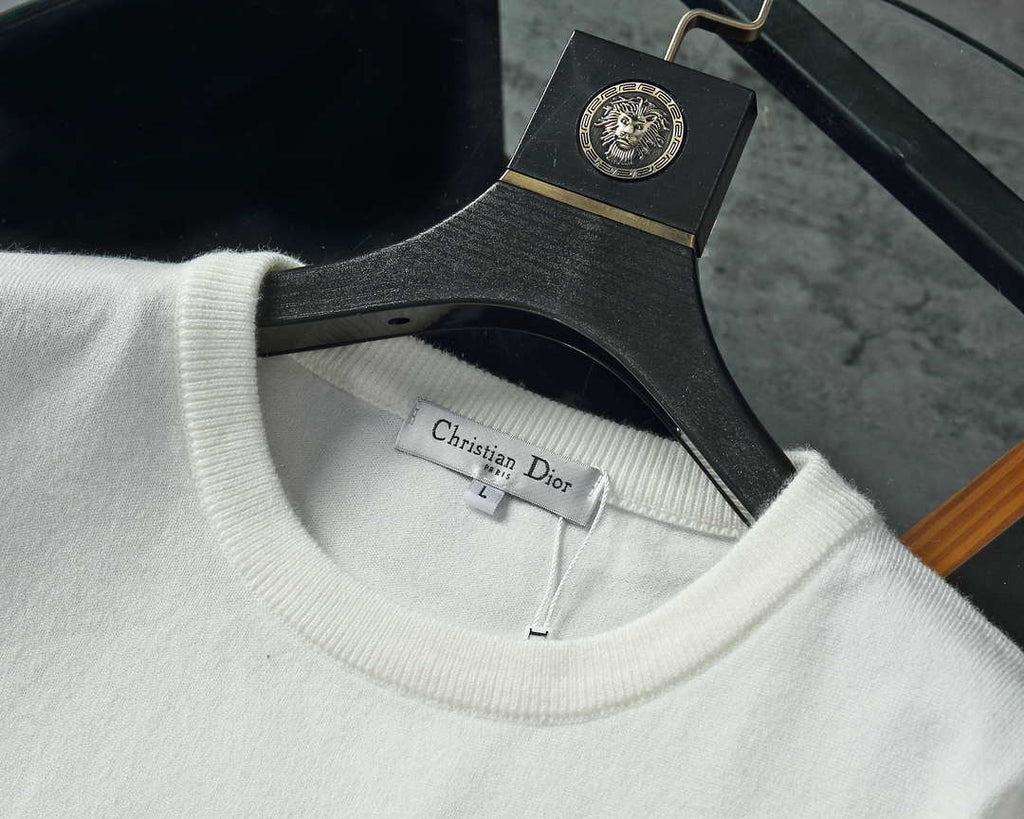 Dior Men's Leaf Crest Wool Sweater D70023