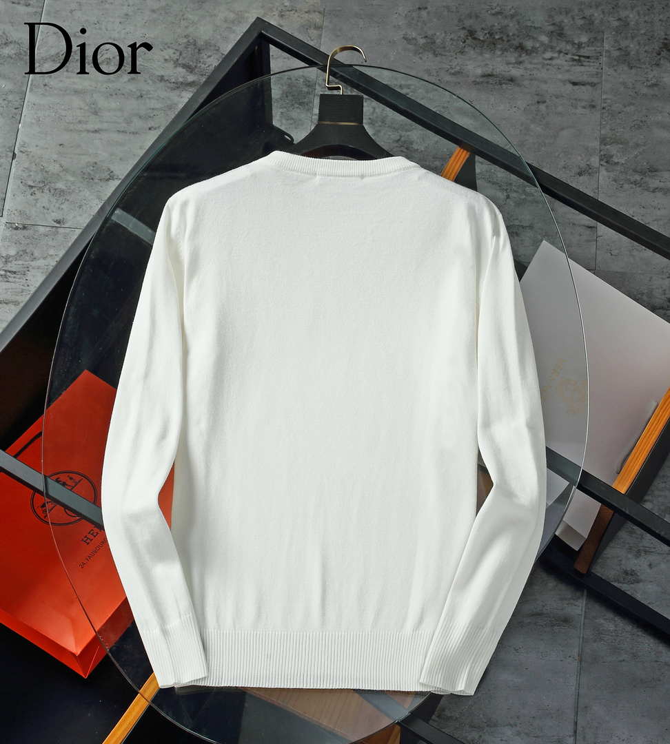 Dior Men's Leaf Crest Wool Sweater D70023