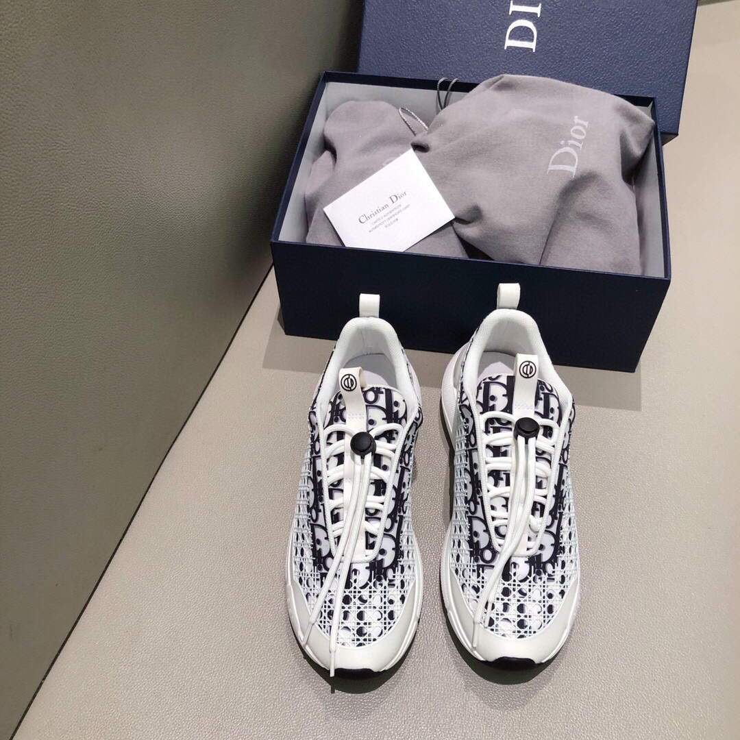 Dior Men's Women¡®s B24 SNEAKER White Dior Oblique Canvas 3SN248 White and Black - luxibagsmall
