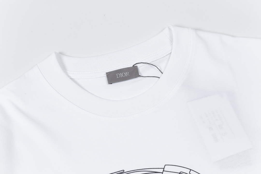 Dior Men's Women's Short Sleeve T-shirt D77545