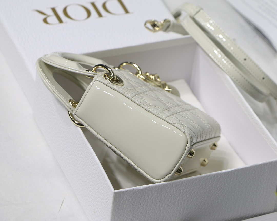 Dior MICRO LADY Dior Bag S0856 White Patent Cannage Lambskin