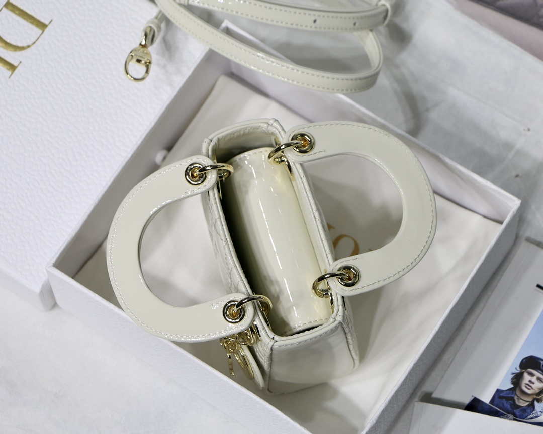 Dior MICRO LADY Dior Bag S0856 White Patent Cannage Lambskin