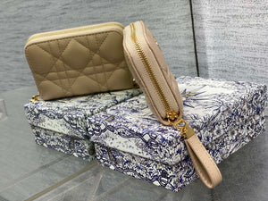 Dior S0011 Lady Dior Zipper Card Holder Medium £Ápricot Cannage Lambskin - Default Title - View 3
