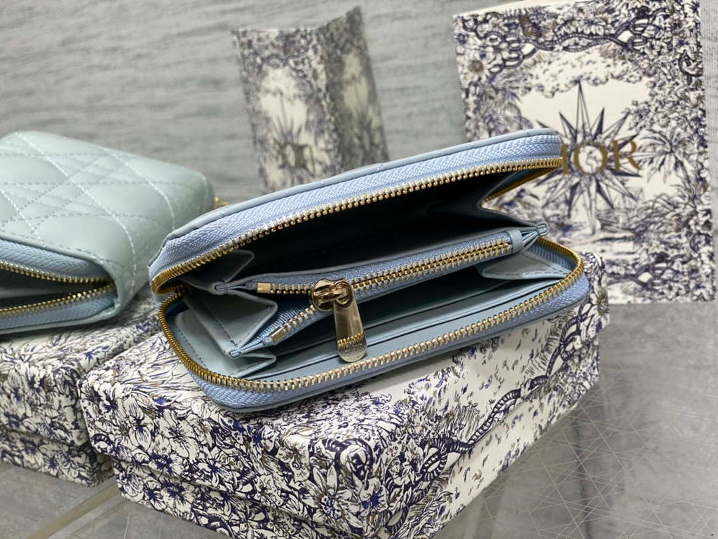 Dior S0011 Lady Dior Zipper Card Holder Medium Light Blue patent leather Lambskin