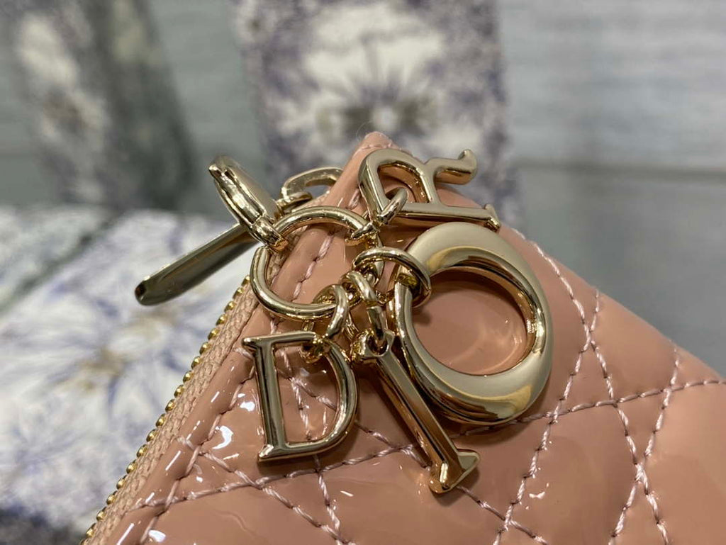 Dior S0011 Lady Dior Zipper Card Holder Medium Light Pink patent leather Lambskin