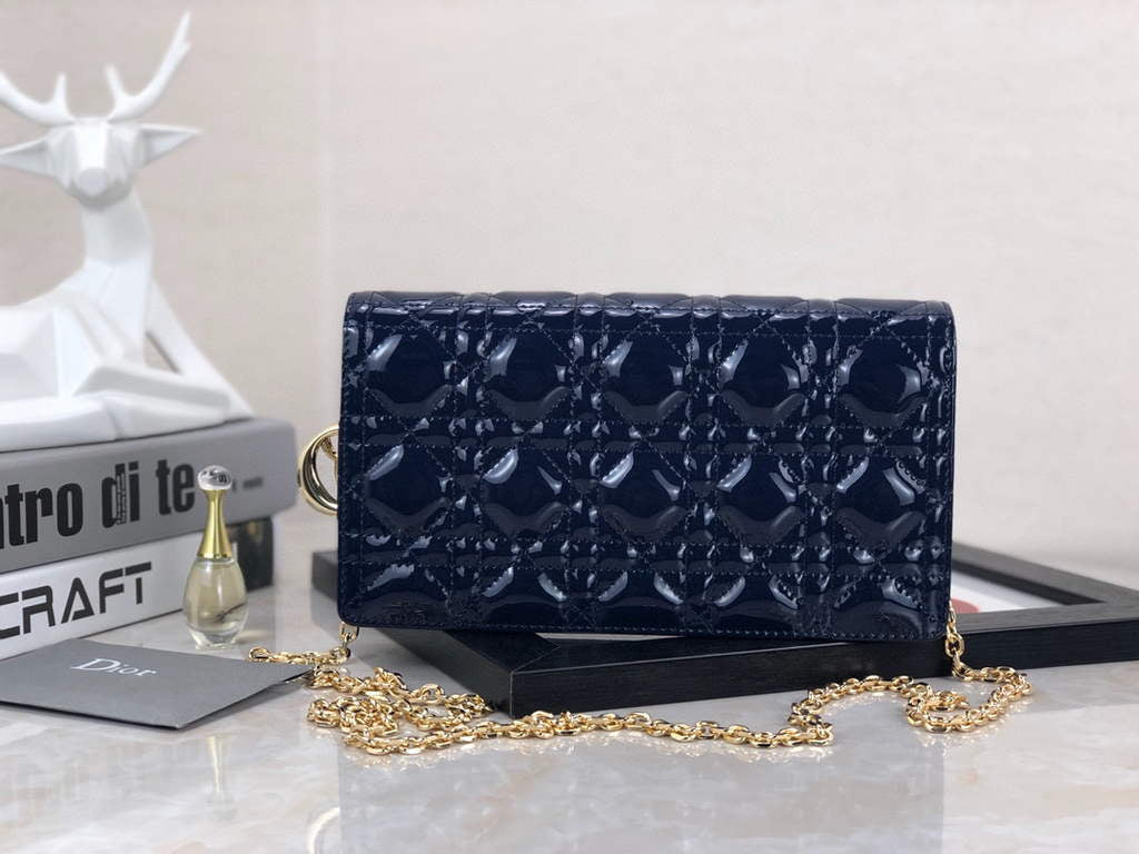 Dior S0204 Lady Dior Pouch Patent Cannage Calfskin Navy Blue