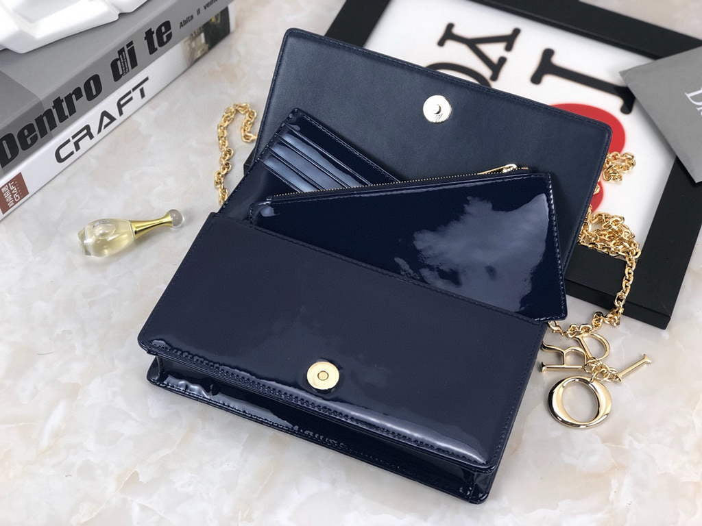 Dior S0204 Lady Dior Pouch Patent Cannage Calfskin Navy Blue