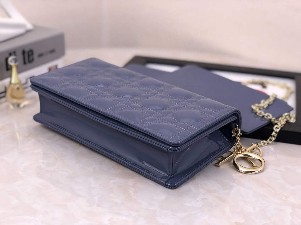 Dior S0204 Lady Dior Pouch Patent Cannage Calfskin Blue