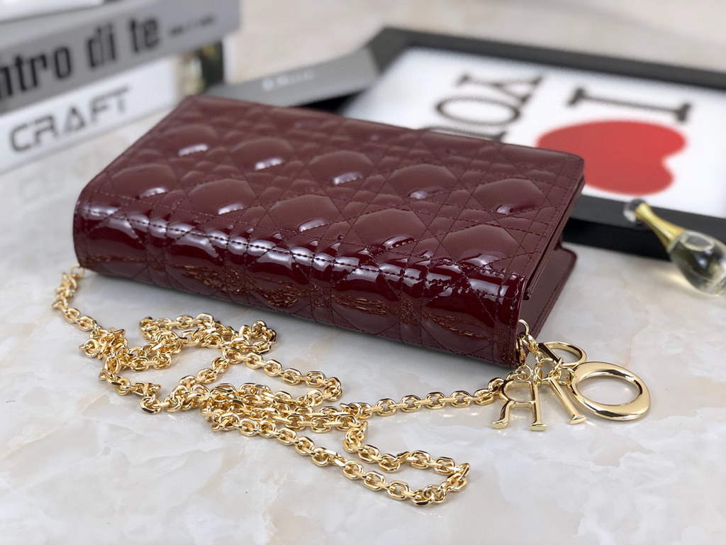 Dior S0204 Lady Dior Pouch Patent Cannage Calfskin Wine Red