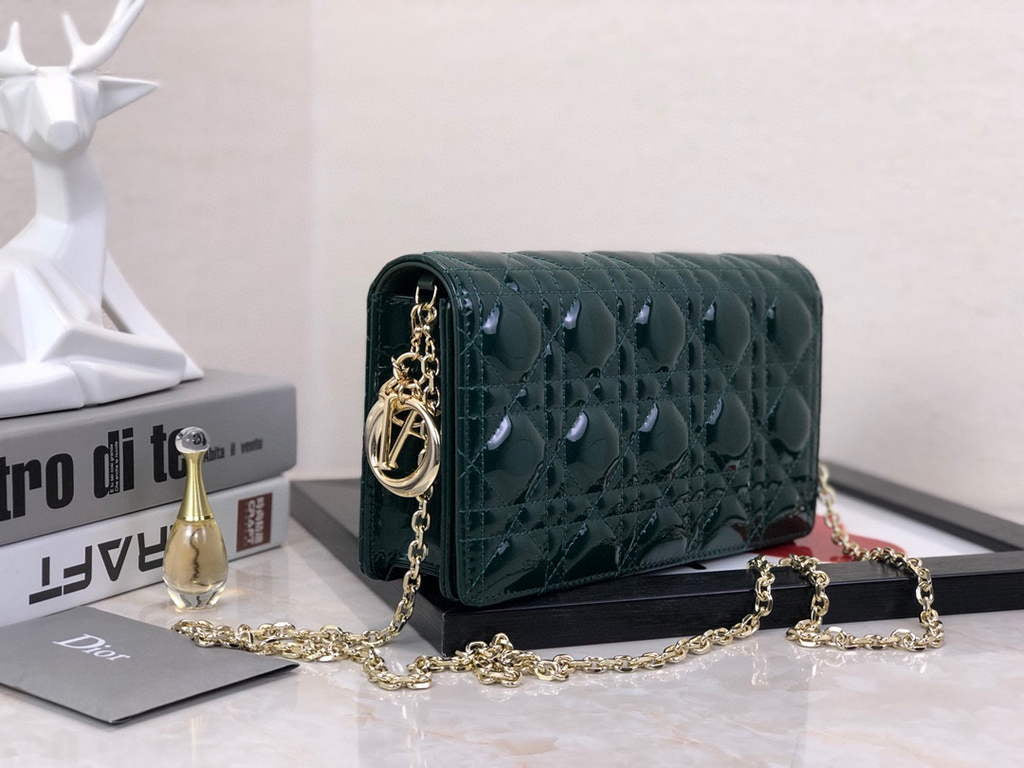 Dior S0204 Lady Dior Pouch Patent Cannage Calfskin Dark green