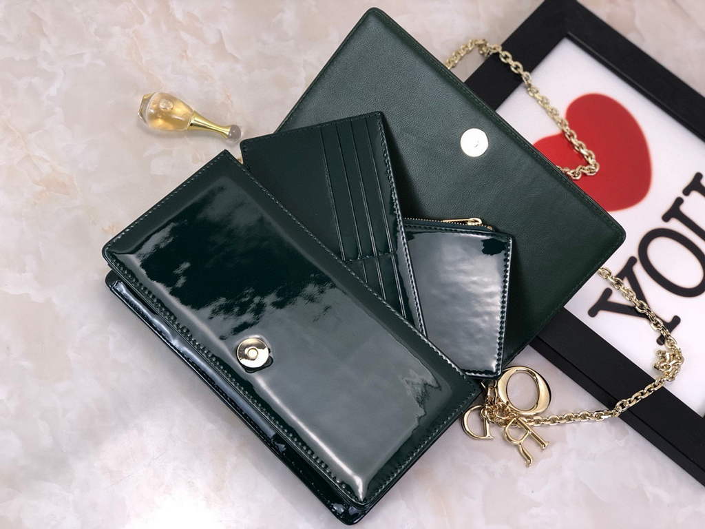 Dior S0204 Lady Dior Pouch Patent Cannage Calfskin Dark green