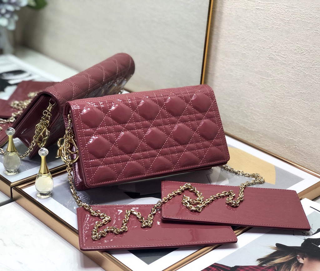 Dior S0204 Lady Dior Pouch Patent Cannage Calfskin Light Purple