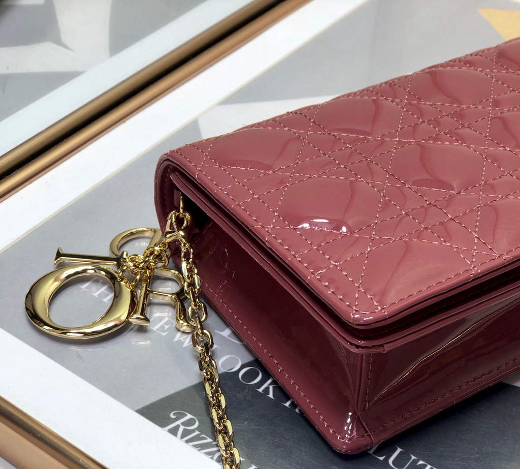 Dior S0204 Lady Dior Pouch Patent Cannage Calfskin Light Purple