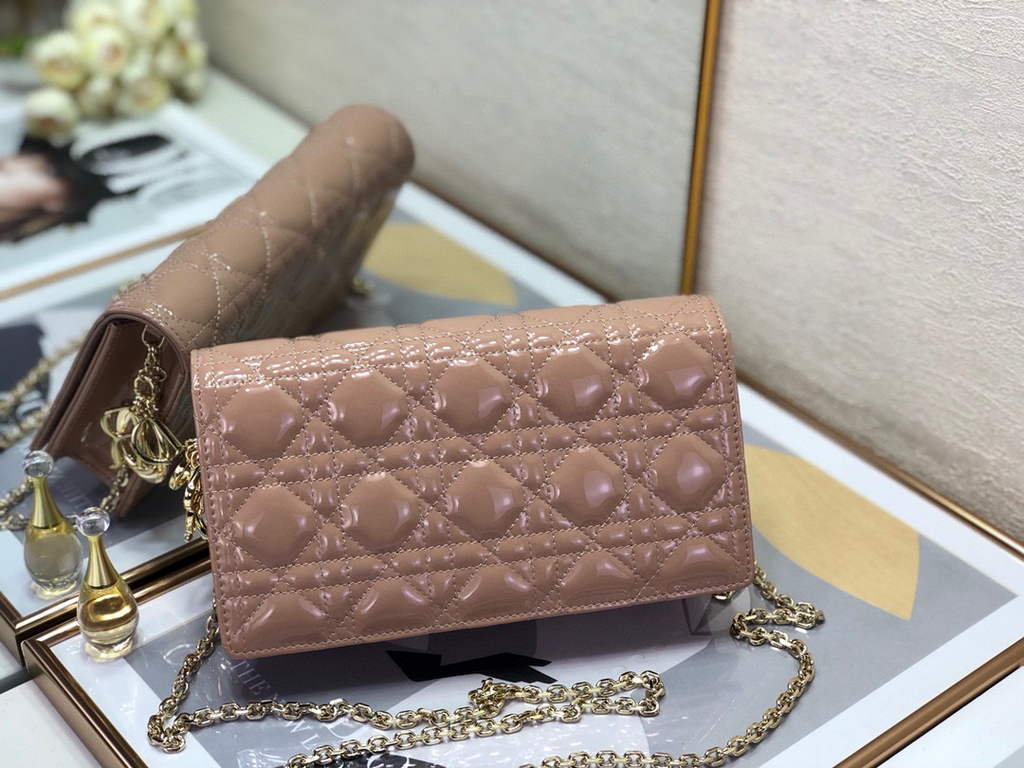 Dior S0204 Lady Dior Pouch Patent Cannage Calfskin Light Pink