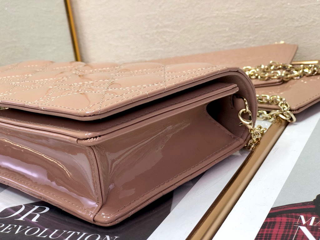 Dior S0204 Lady Dior Pouch Patent Cannage Calfskin Light Pink