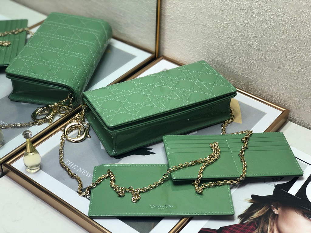 Dior S0204 Lady Dior Pouch Patent Cannage Calfskin Green