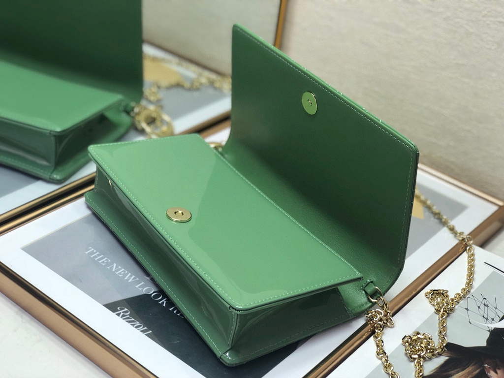 Dior S0204 Lady Dior Pouch Patent Cannage Calfskin Green