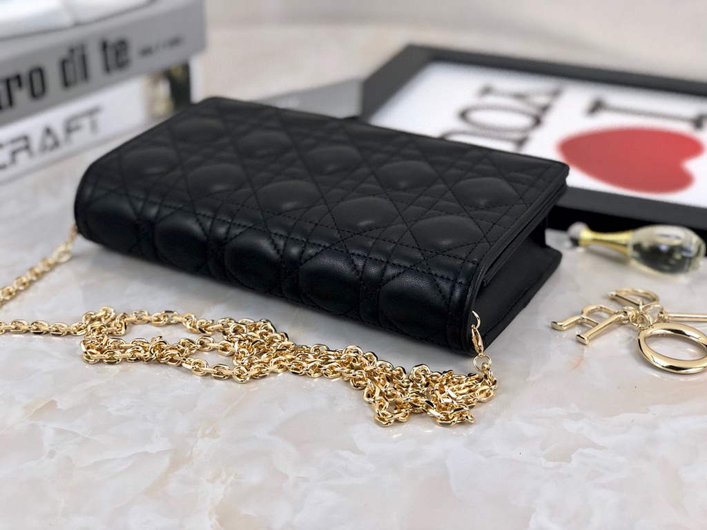 Dior S0204 Lady Dior Pouch Ultramatte Cannage Calfskin Black