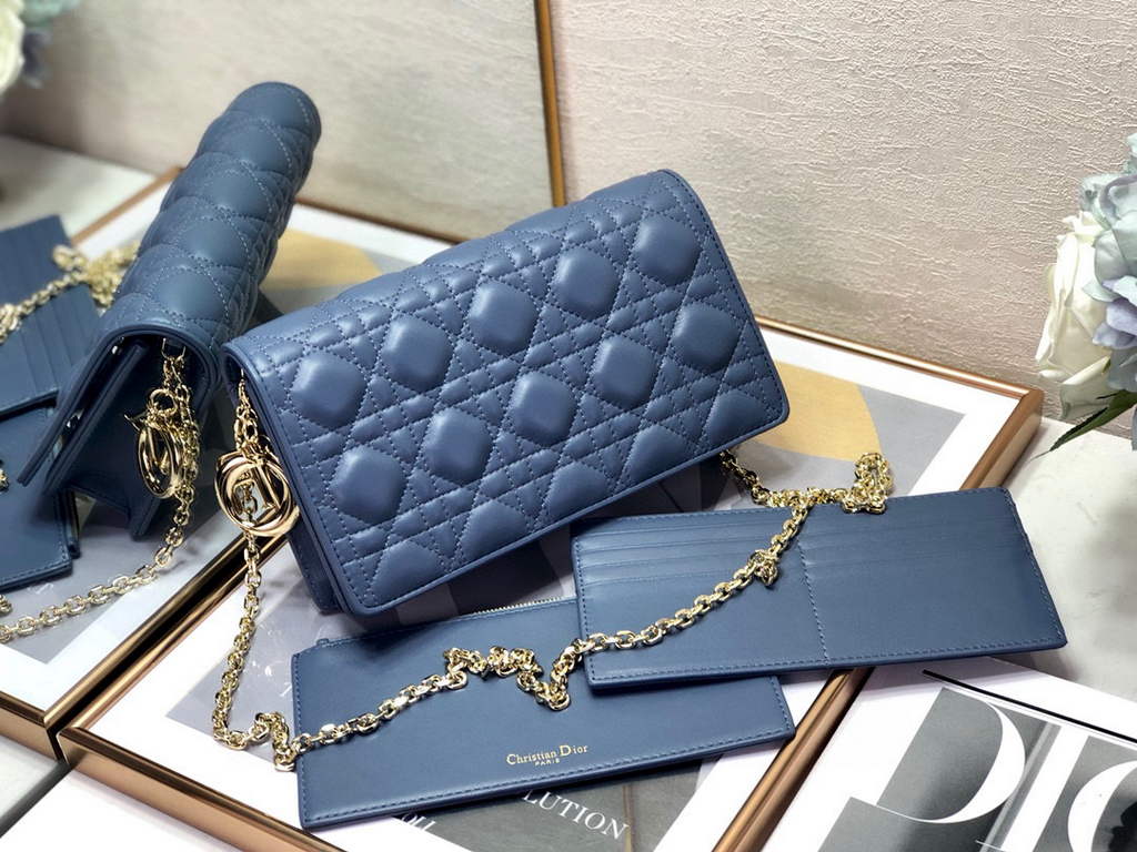 Dior S0204 Lady Dior Pouch Ultramatte Cannage Calfskin Blue