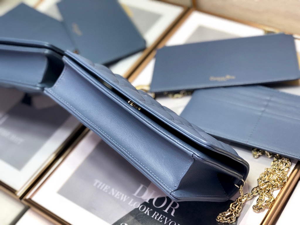 Dior S0204 Lady Dior Pouch Ultramatte Cannage Calfskin Blue