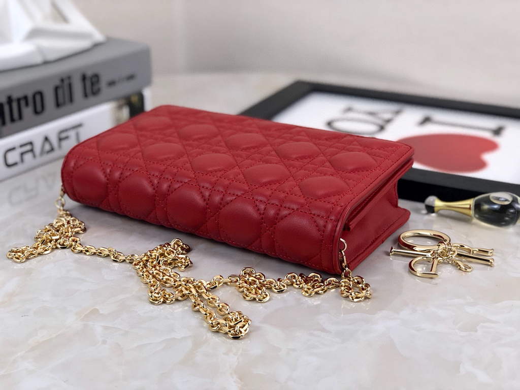 Dior S0204 Lady Dior Pouch Ultramatte Cannage Calfskin Red