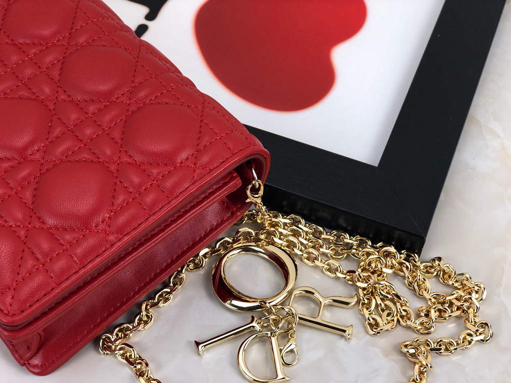Dior S0204 Lady Dior Pouch Ultramatte Cannage Calfskin Red
