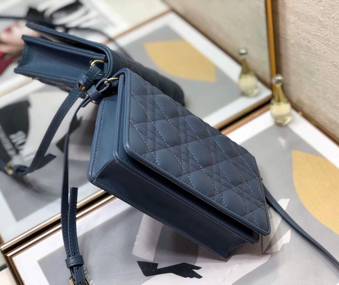 Dior S0855 Dior Lady Dior Pouchblack Ultramatte Cannage Calfskin Navy Blue - Voguebags