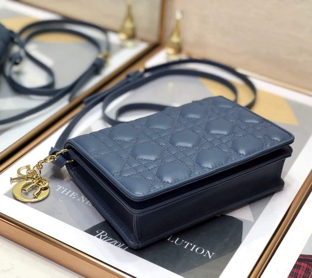Dior S0855 Dior Lady Dior Pouchblack Ultramatte Cannage Calfskin Navy Blue - Voguebags