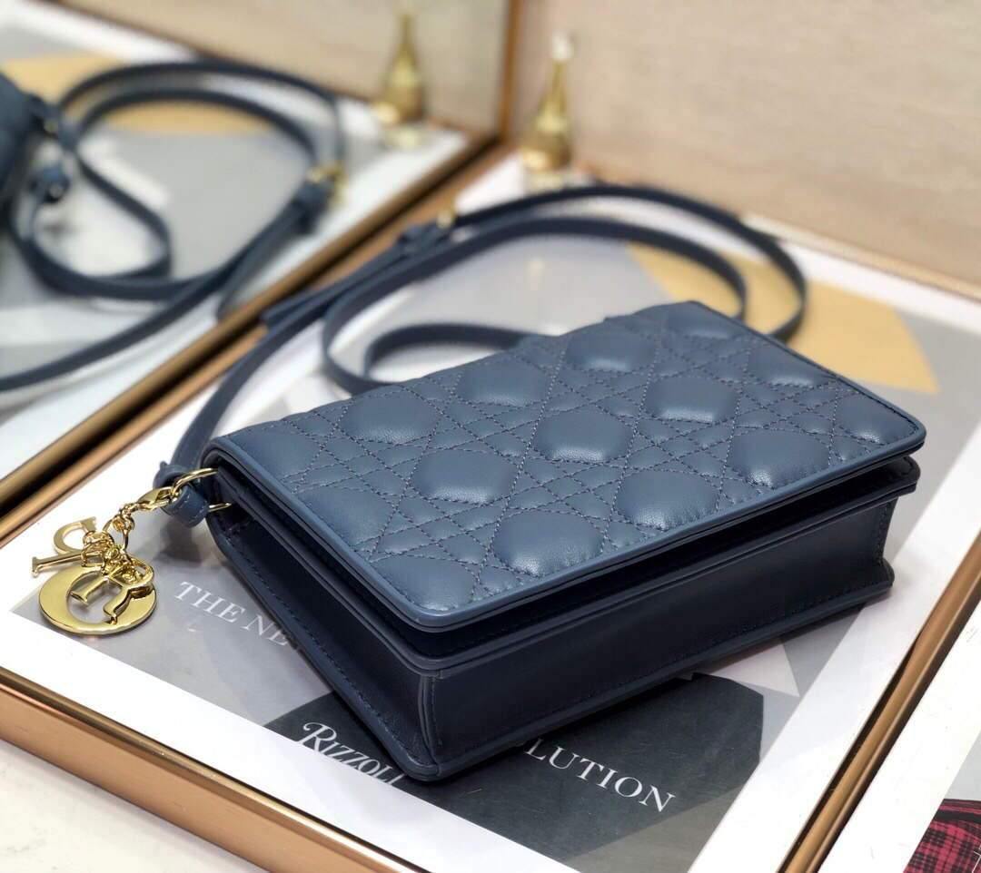 Dior S0855 Dior Lady Dior Pouchblack Ultramatte Cannage Calfskin Navy Blue - Voguebags