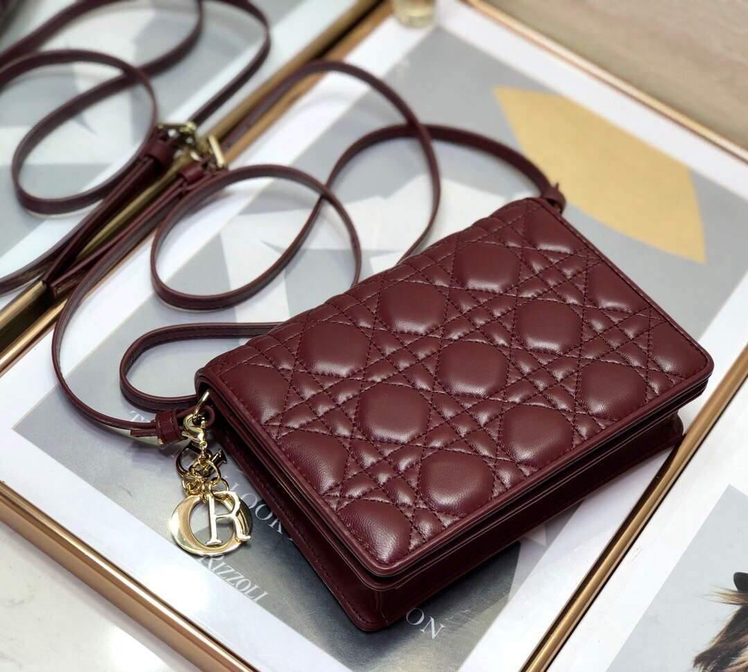 Dior S0855 Dior Lady Dior Pouchblack Ultramatte Cannage Calfskin Wine Red - Voguebags